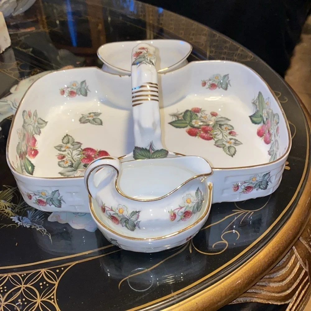 Vintage Strawberry Basket w/Creamer & Open Sugar bone China made in England